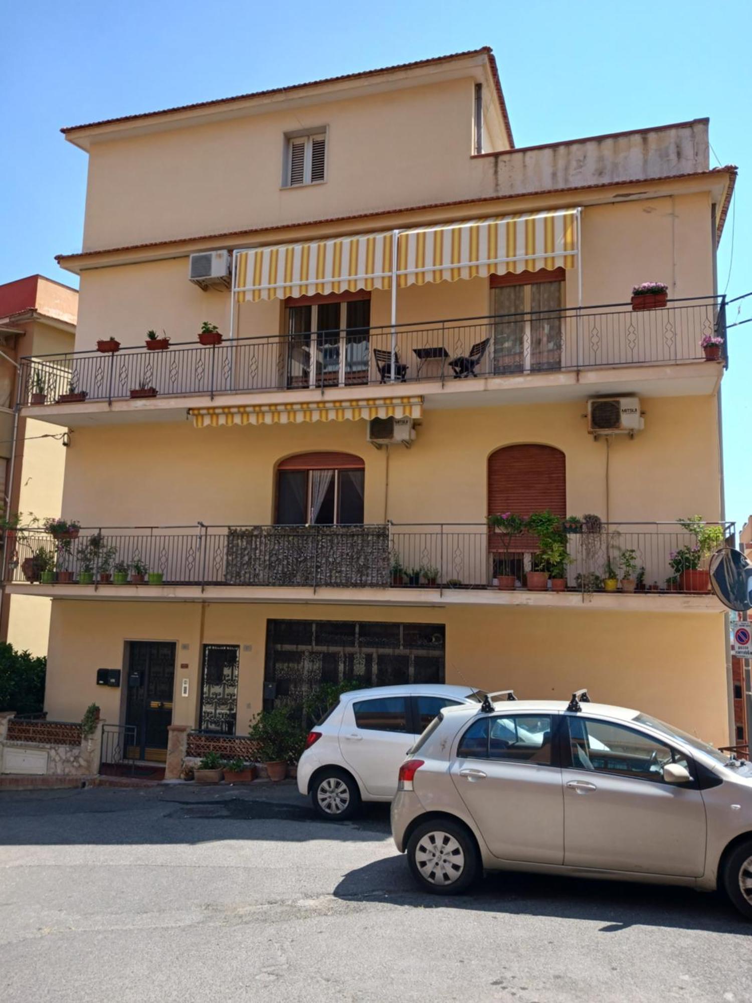 Mungi Bay, Flat With Sea View Roof Top Terrace Giardini Naxos Exterior photo